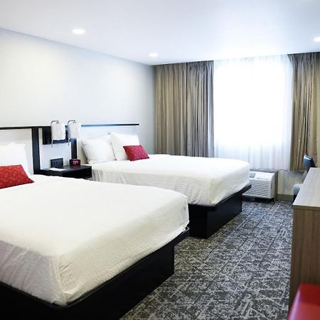 Ramada By Wyndham Dfw Airport Hotel เออร์วิง ภายนอก รูปภาพ