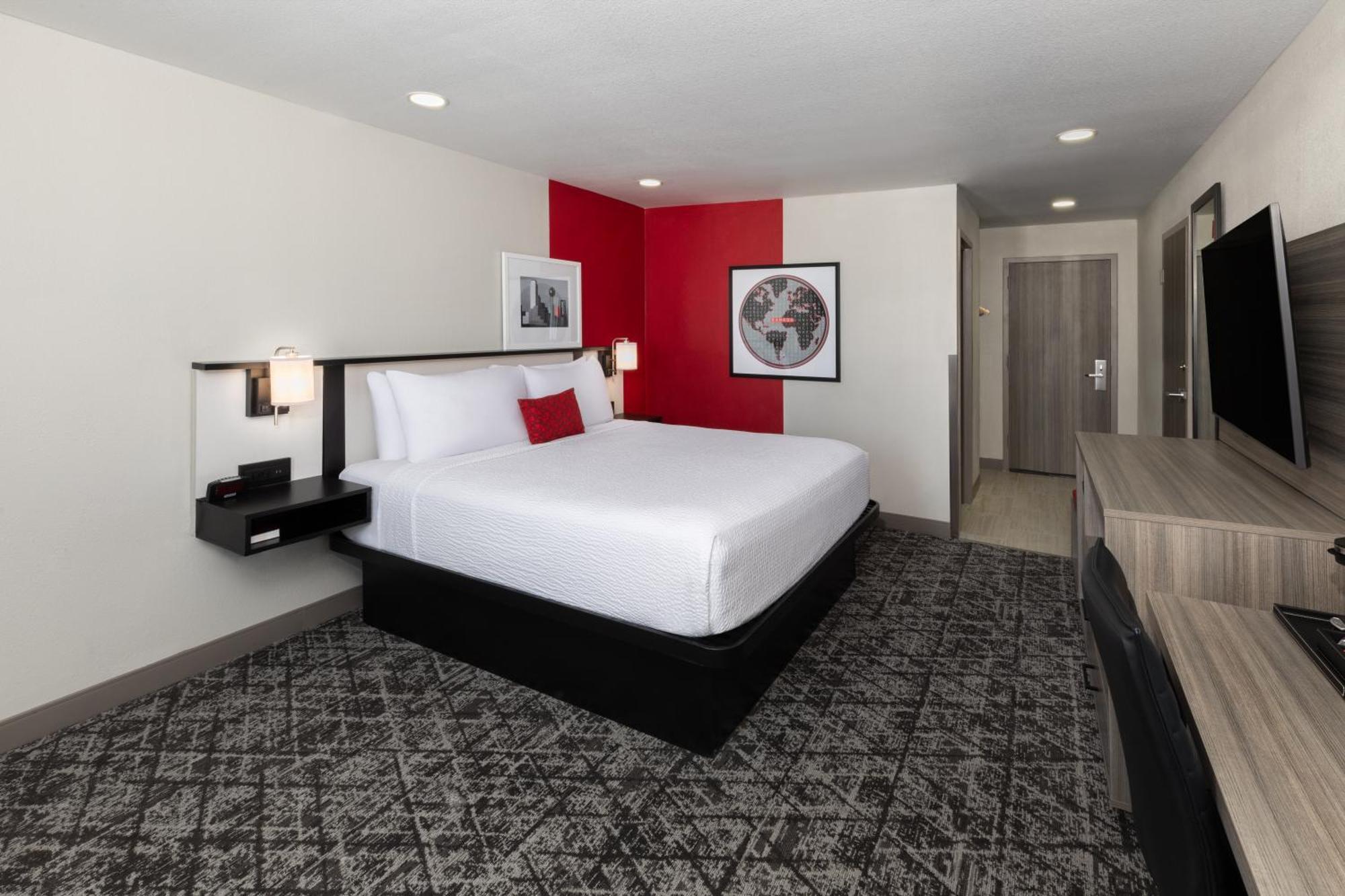 Ramada By Wyndham Dfw Airport Hotel เออร์วิง ภายนอก รูปภาพ